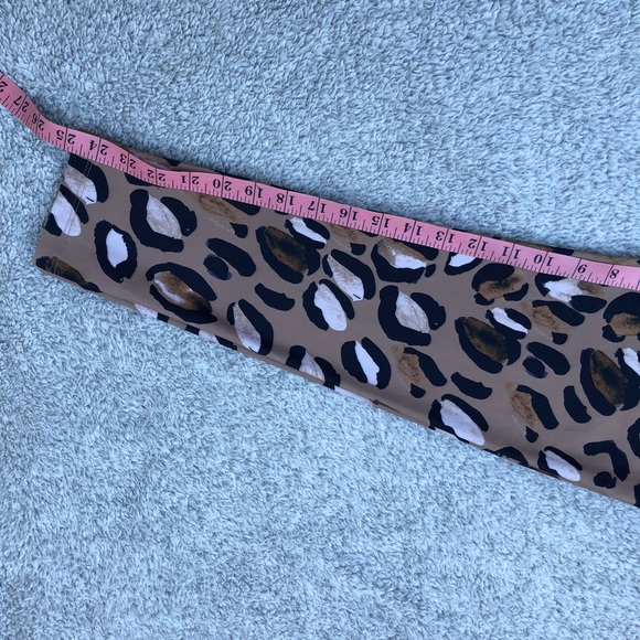 YEAR OF OURS TAN LEOPARD VERONICA LEGGINGS SZ L - Picture 7 of 7